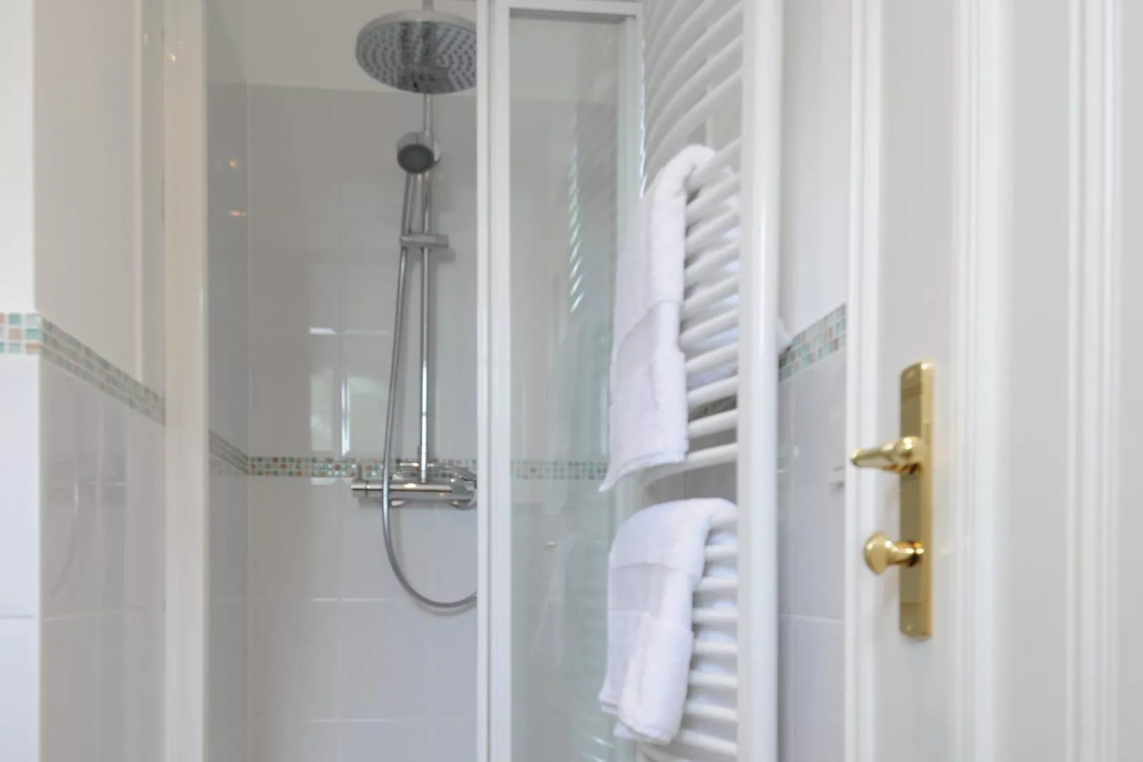 Gutshaus Zicker -Wohnung 9-Bathroom