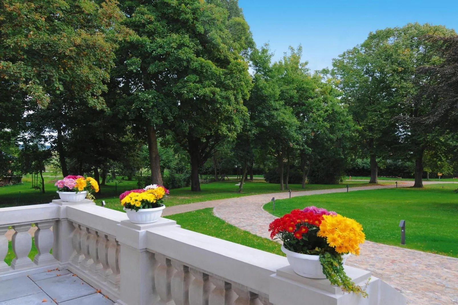 Gutshaus Zicker -Wohnung 9-Gardens summer