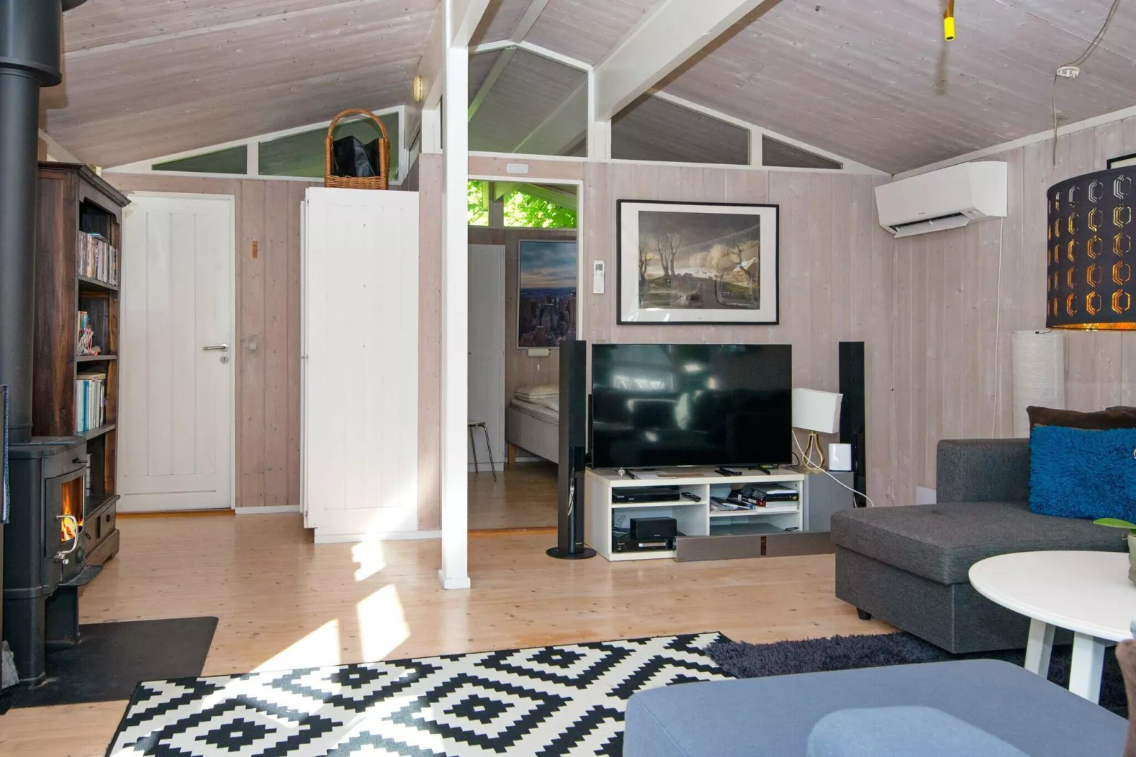 8 person holiday home in Rønde-By Traum-Indoor
