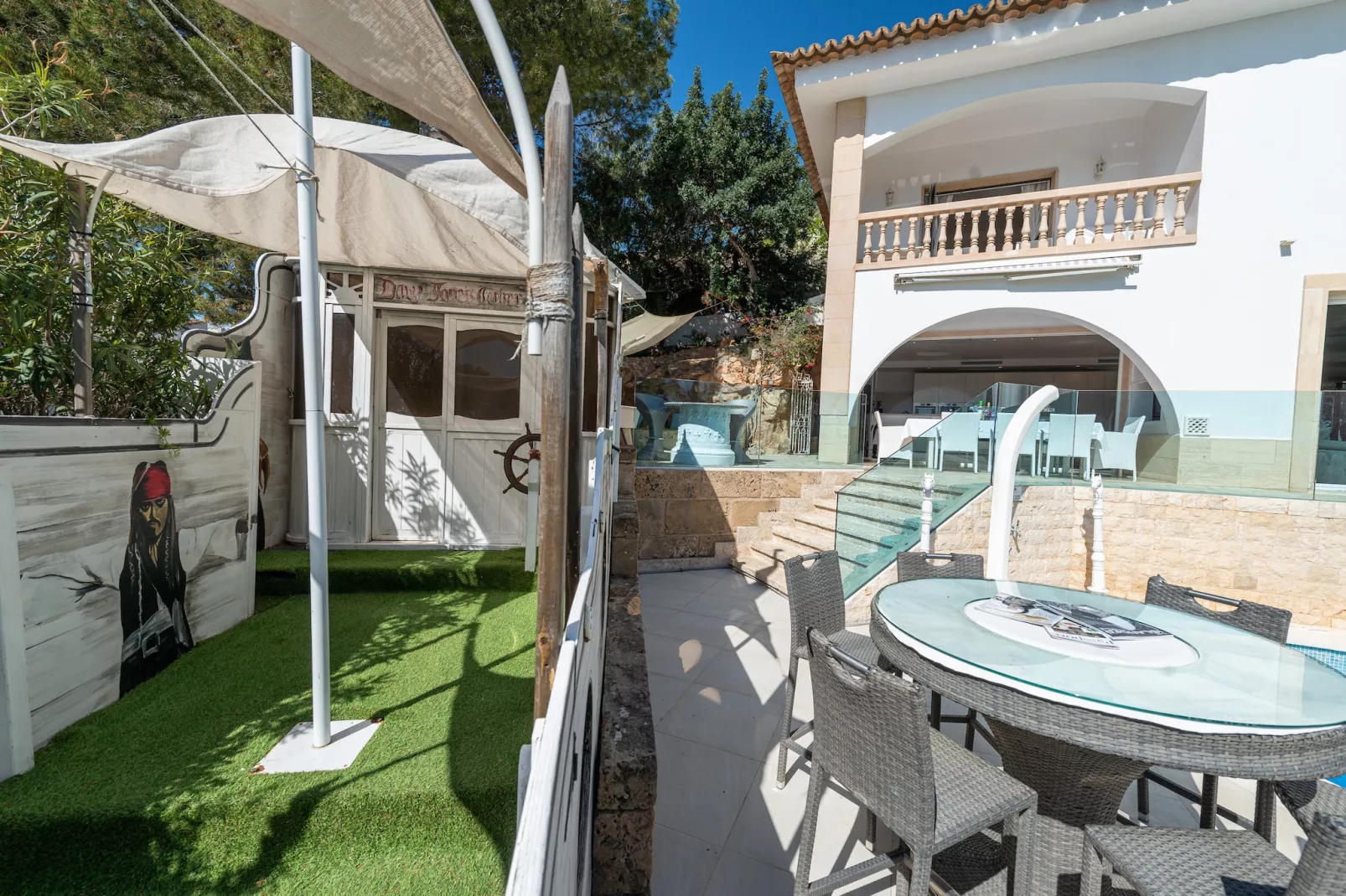 Villa Ocean View-Exterior summer