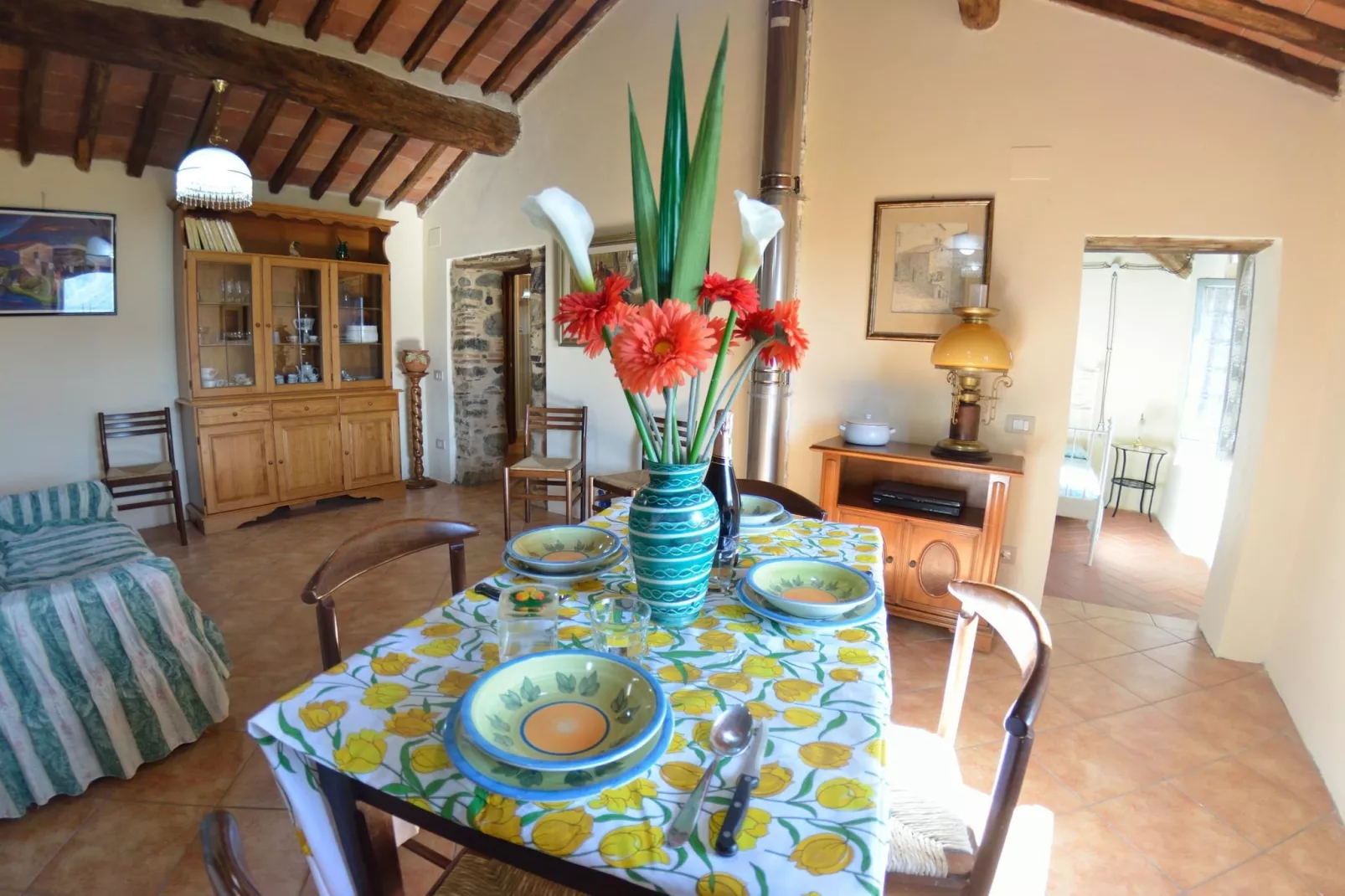 Renzo Due-Dining room