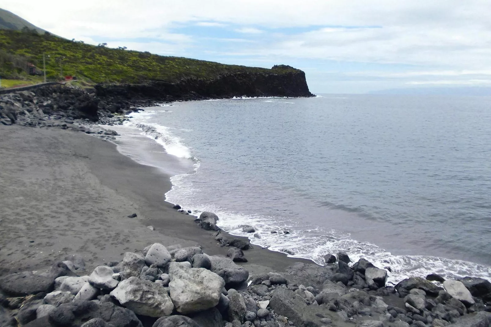 Ferienhäuser Adegas do Pico in Prainha // Adega T2 70-90m2 / sea