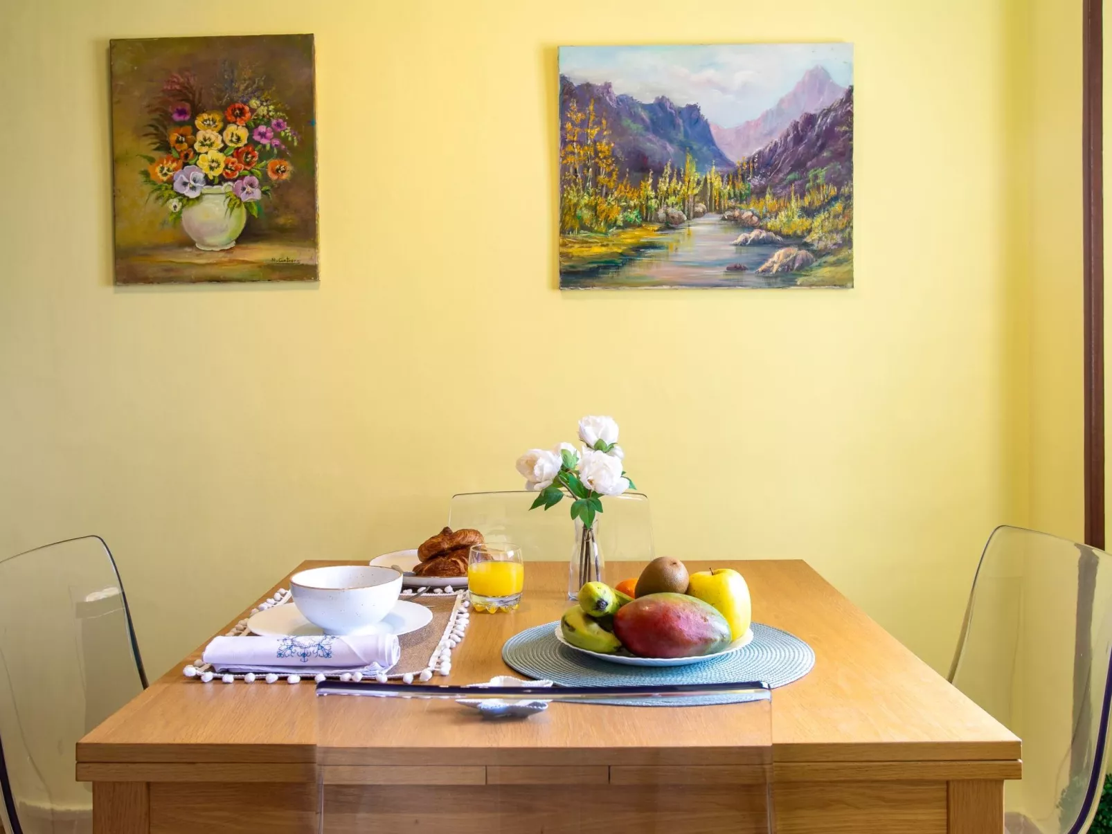 Acosta beachfront-Inside