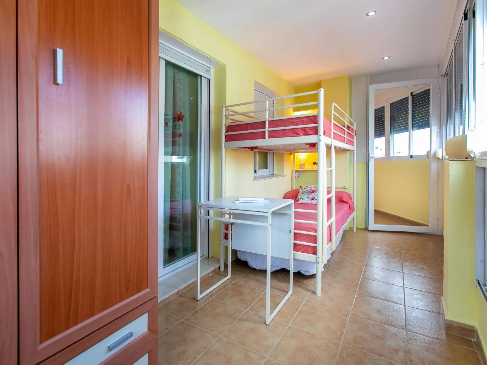 Acosta beachfront-Inside