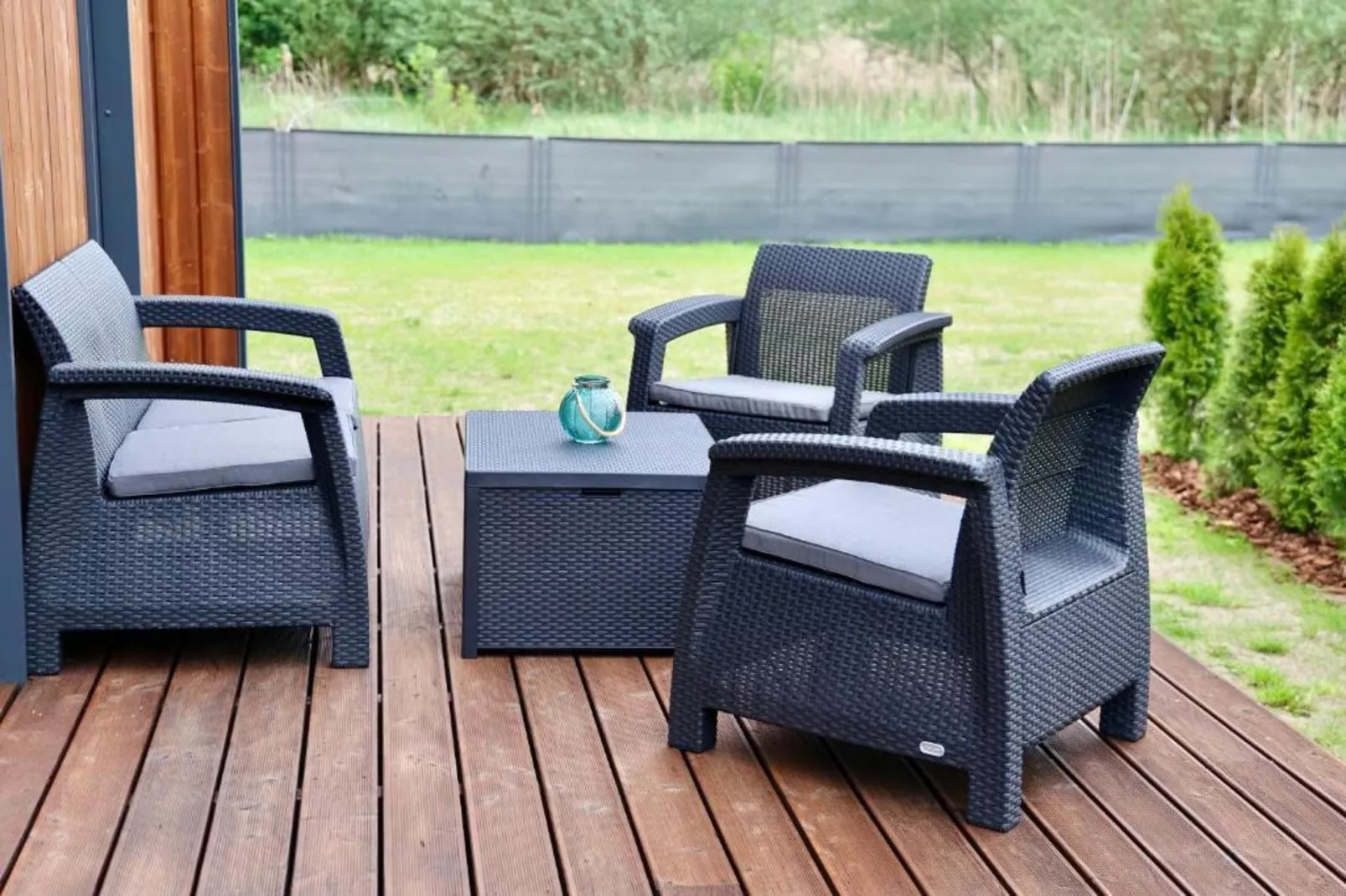 Połowa domu wakacyjnego przy plaży w Stepnicy-Terrace balcony