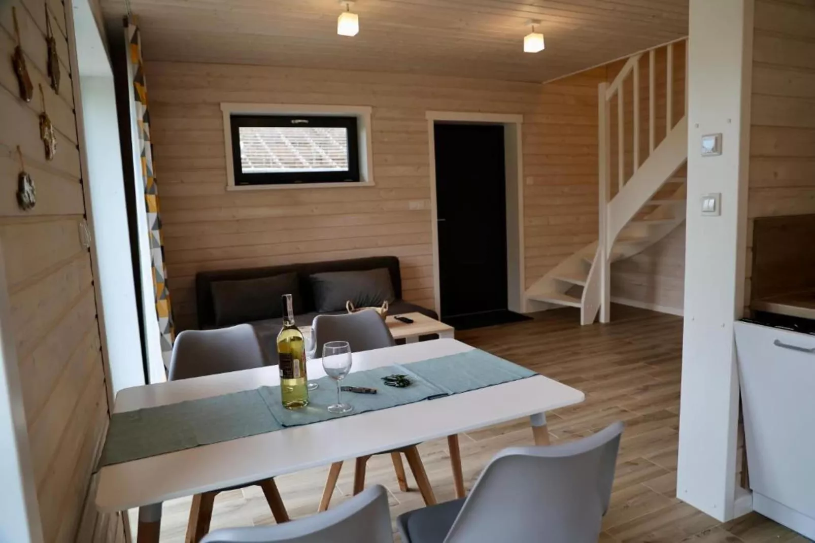 Połowa domu wakacyjnego przy plaży w Stepnicy-Living room