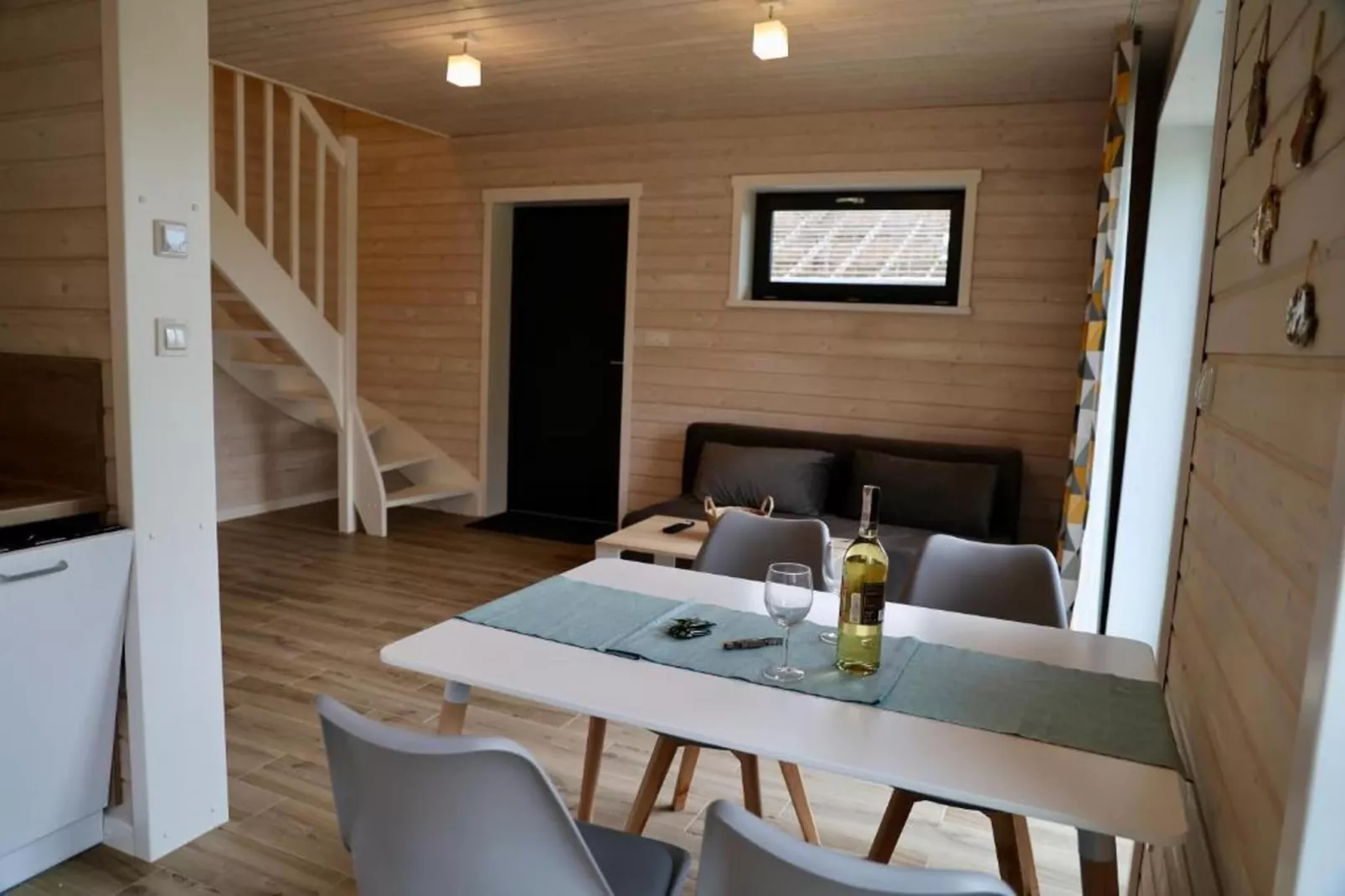 Połowa domu wakacyjnego przy plaży w Stepnicy-Living room