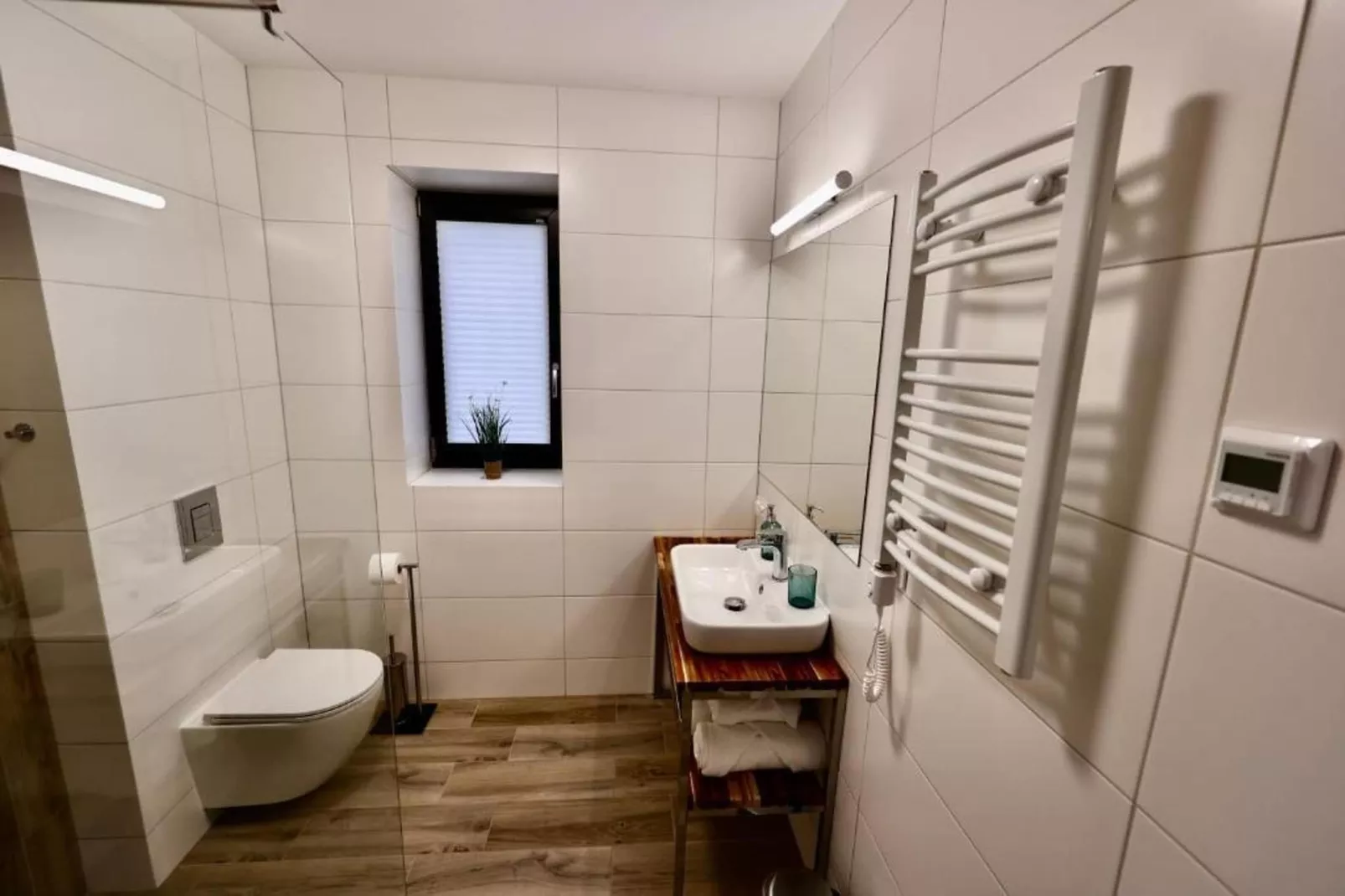 Połowa domu wakacyjnego przy plaży w Stepnicy-Bathroom