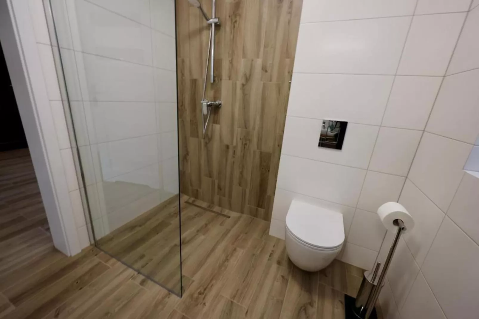 Połowa domu wakacyjnego przy plaży w Stepnicy-Bathroom