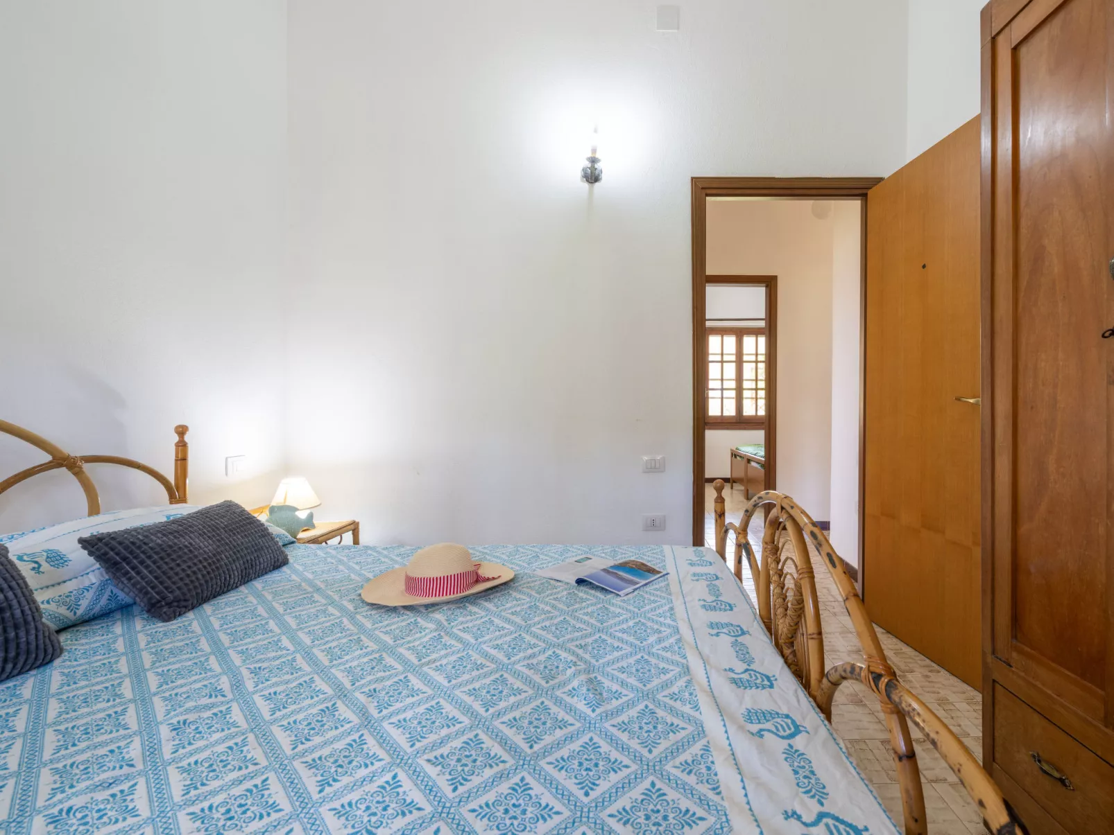 Itaca-Inside