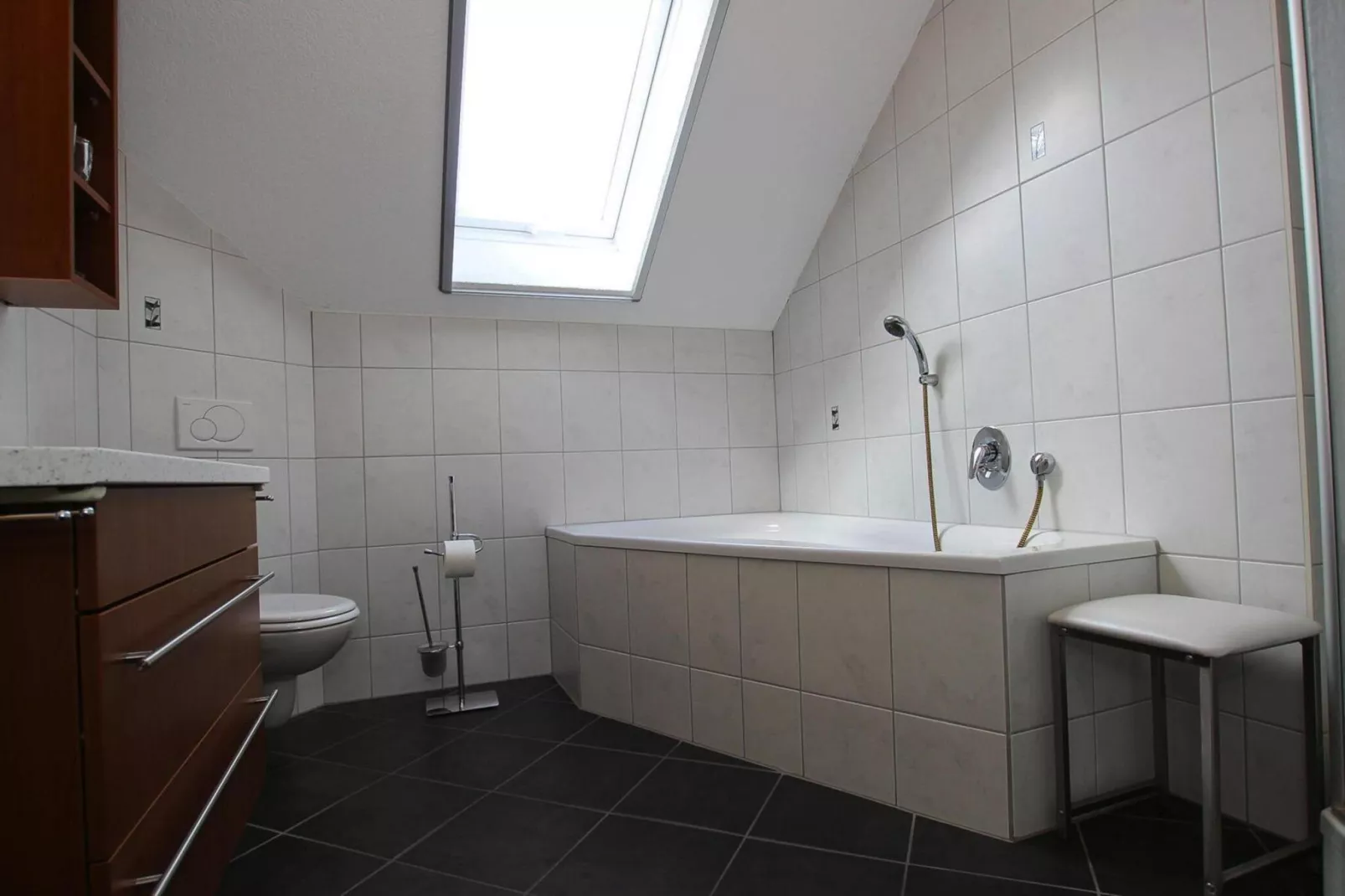 OG 45 qm-Bathroom