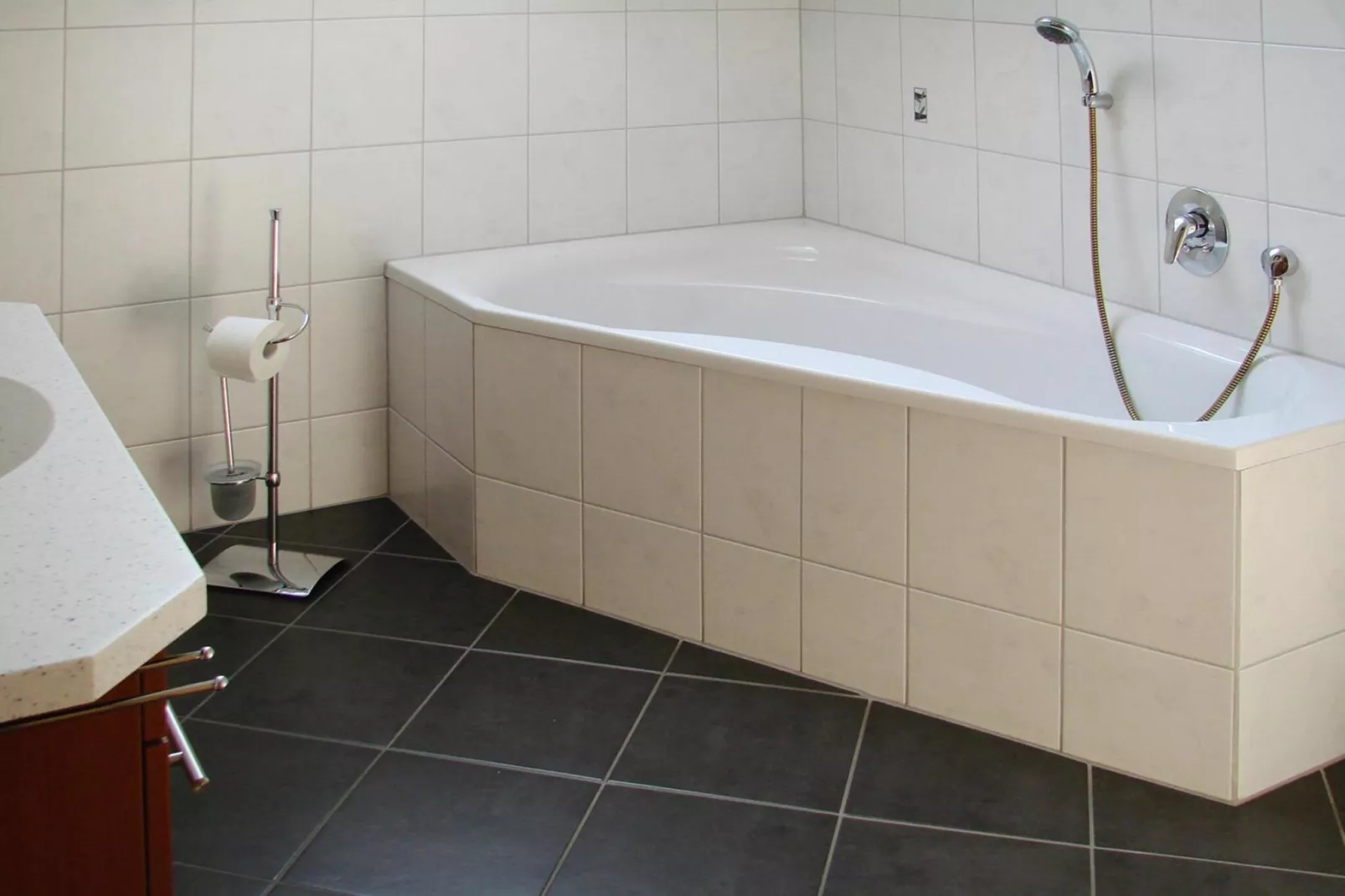 OG 45 qm-Bathroom