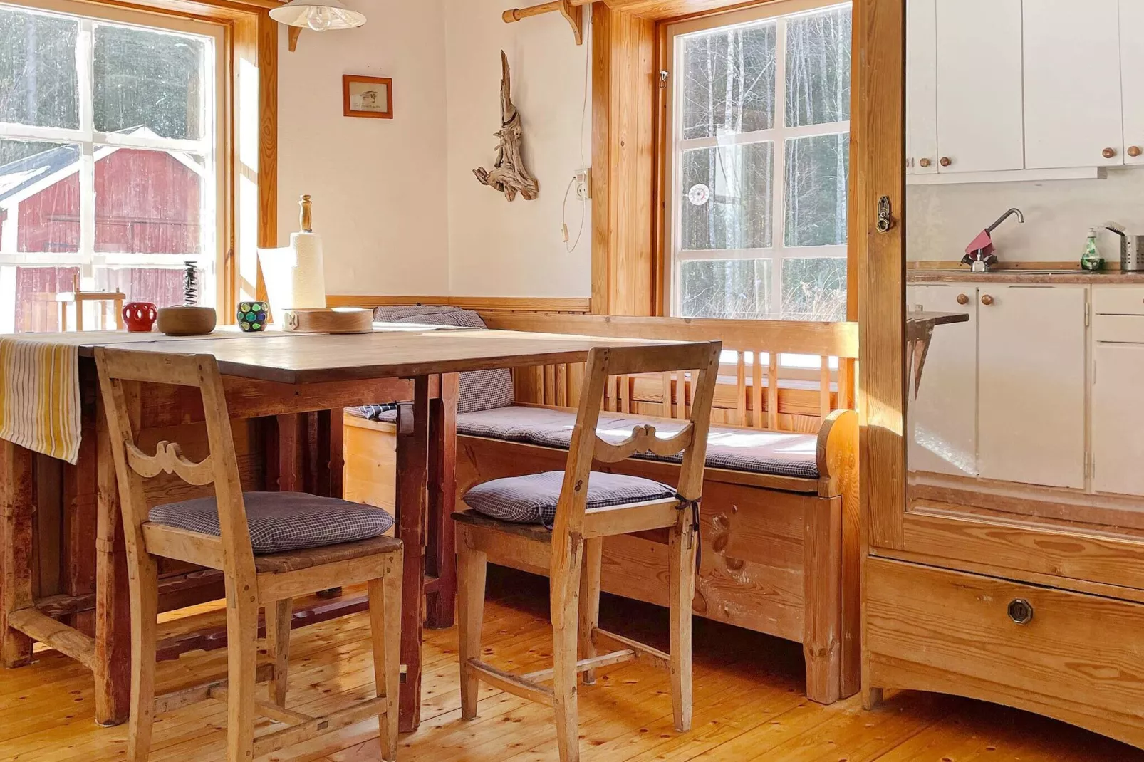 6 person holiday home in TÖCKSFORS-By Traum-Indoor