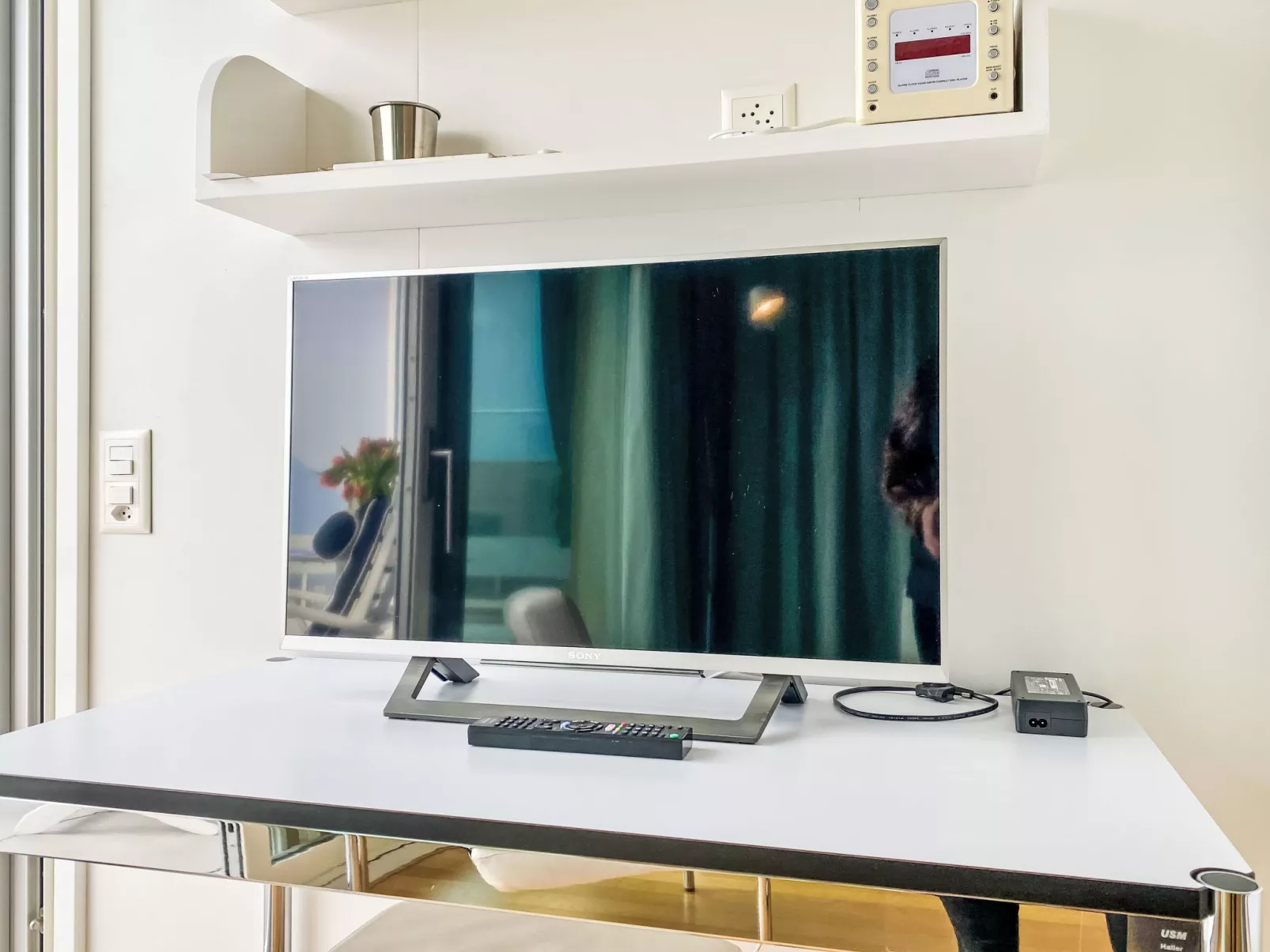 Lakeview App. 603-Inside