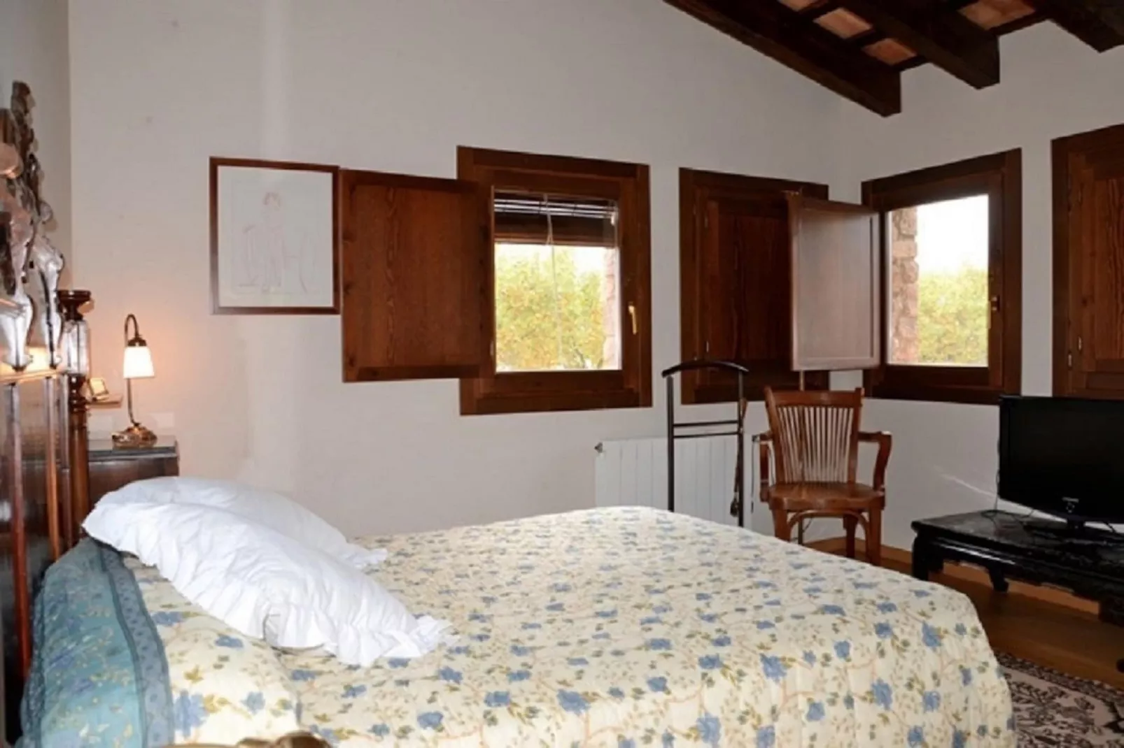 CAN COLL PERATALLADA-Bedroom