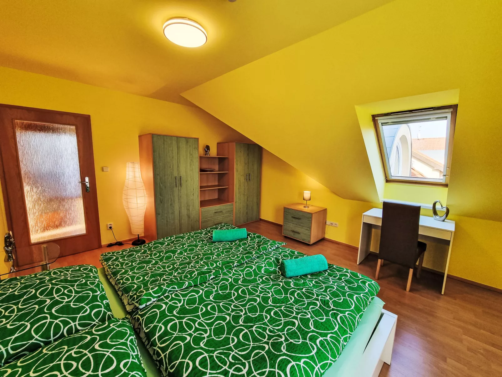 Pool & Garden Villa-Inside