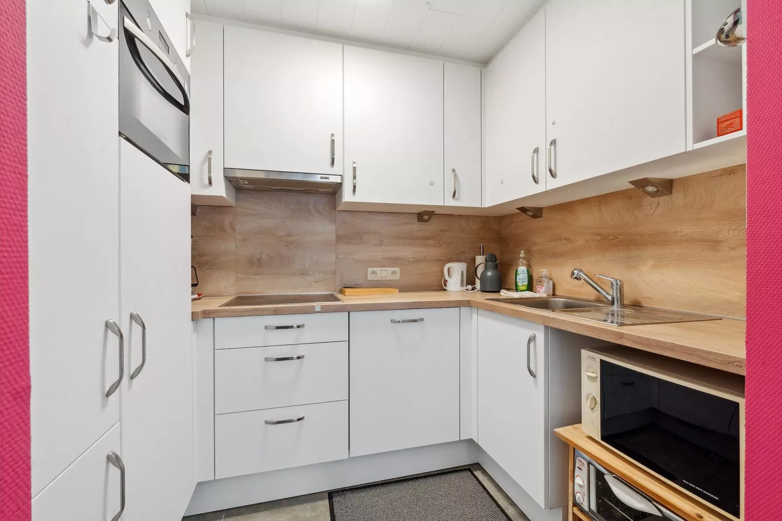 Mare Nostrum  1G-Kitchen