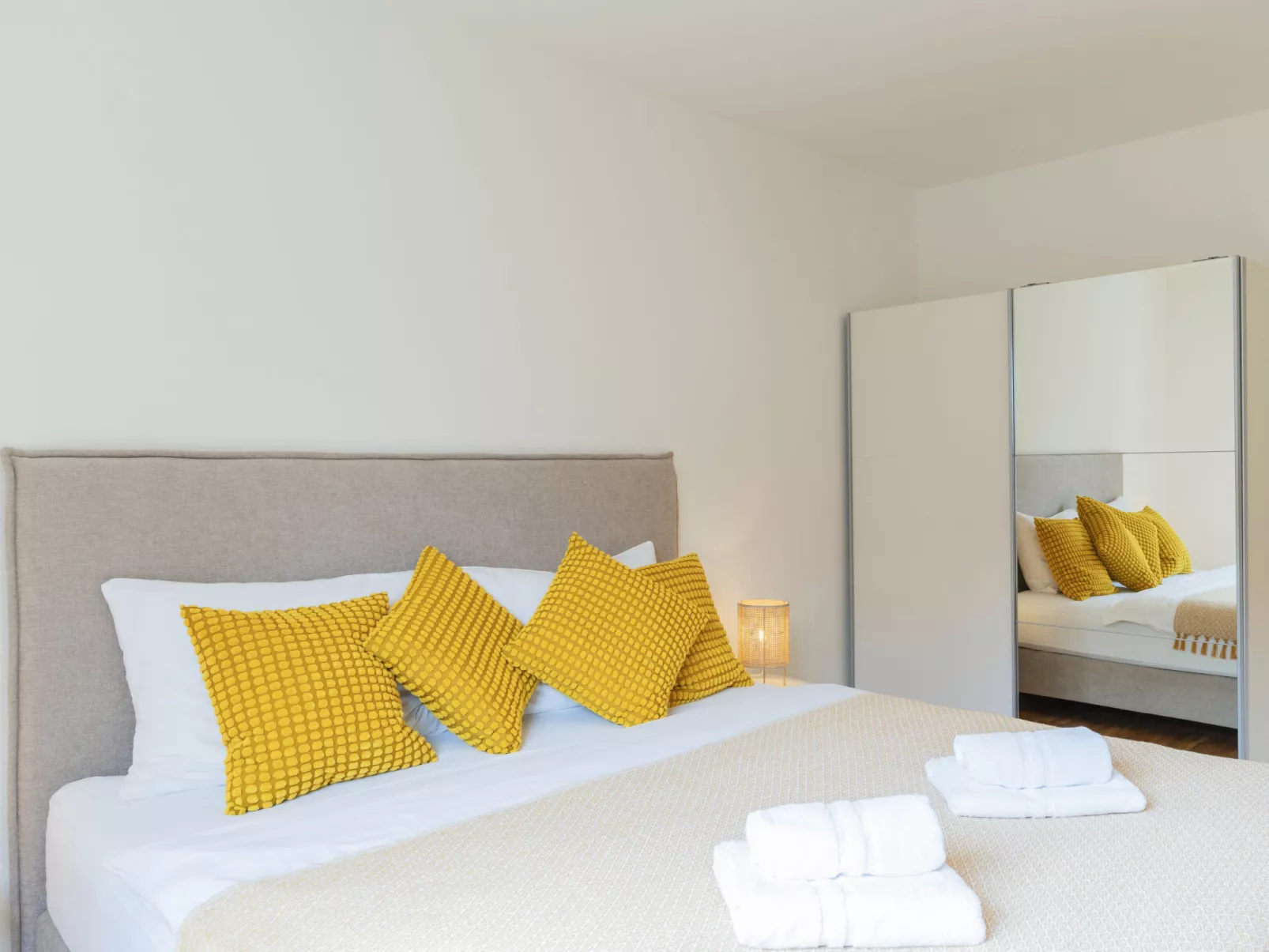 Junior Suite Modern-Inside