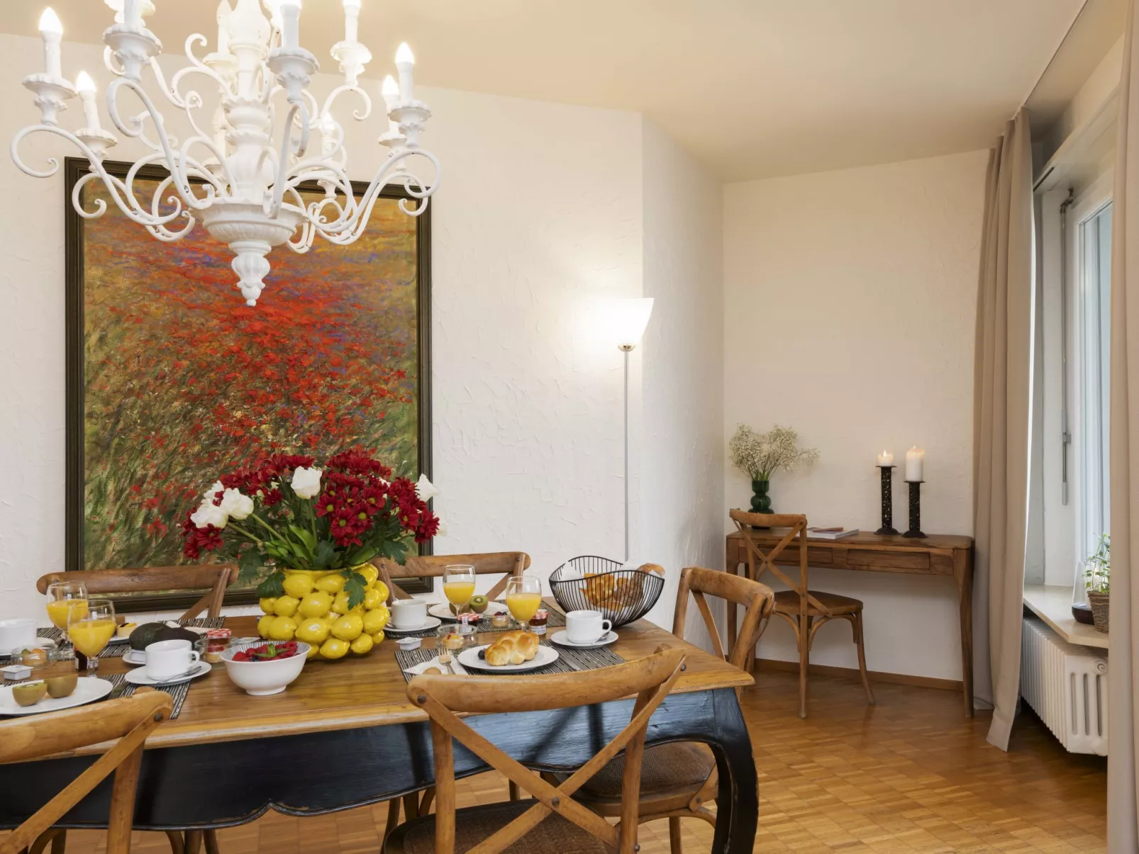 Suite Modern-Inside