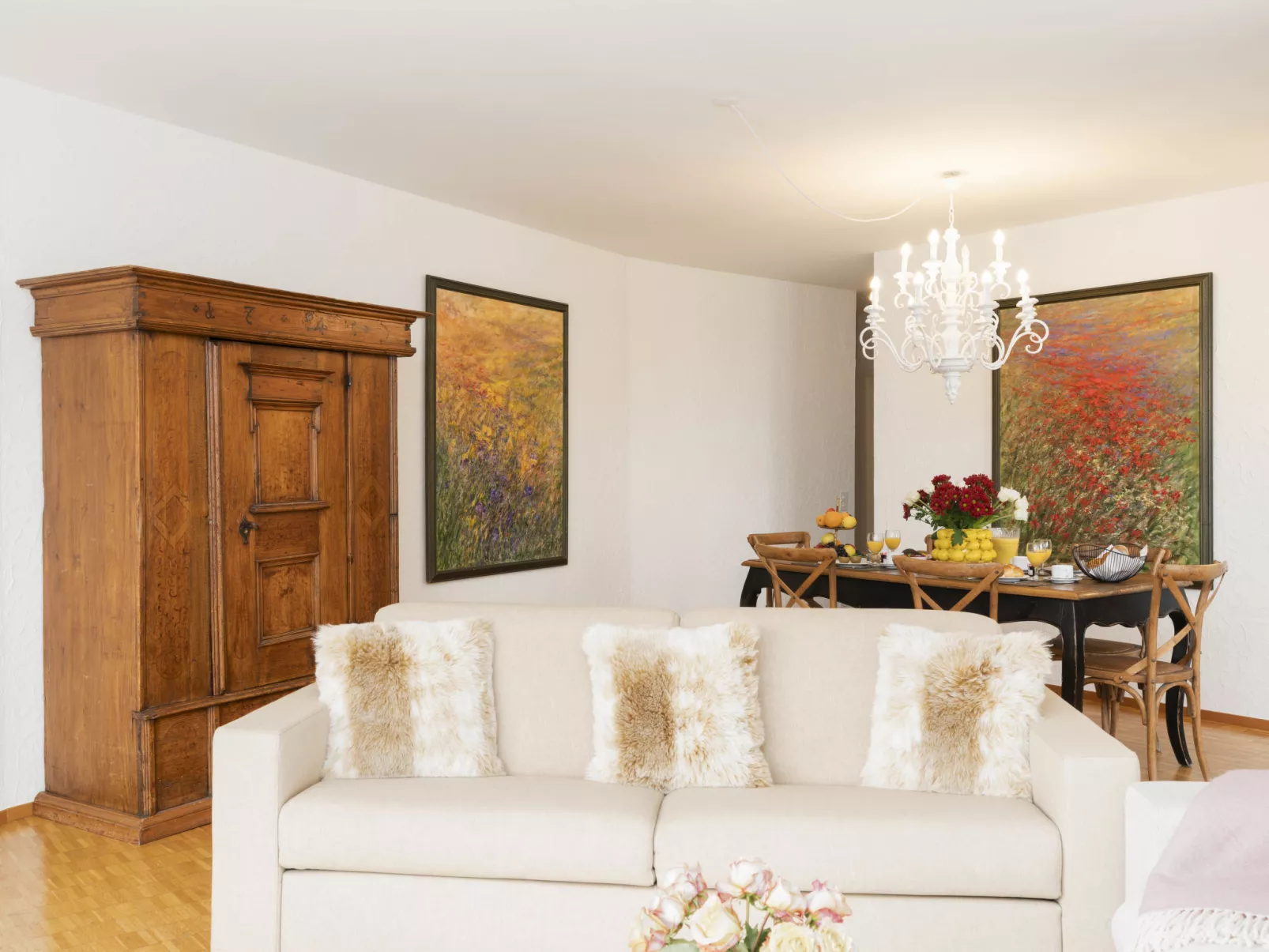Suite Modern-Inside
