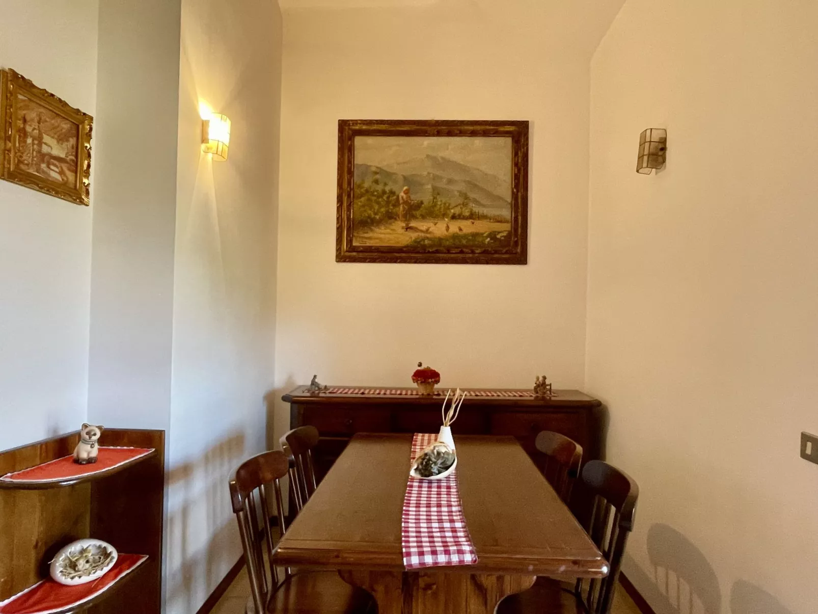 Nel Castagneto-Inside