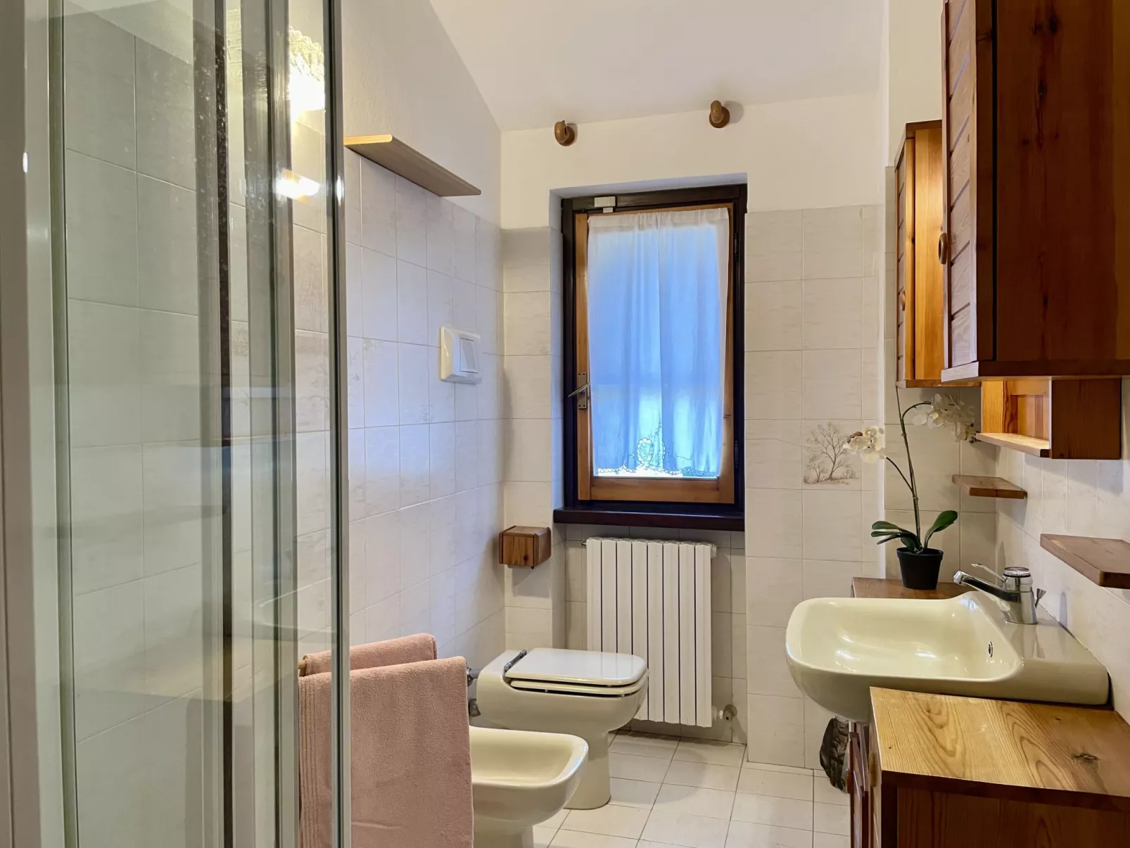Nel Castagneto-Inside