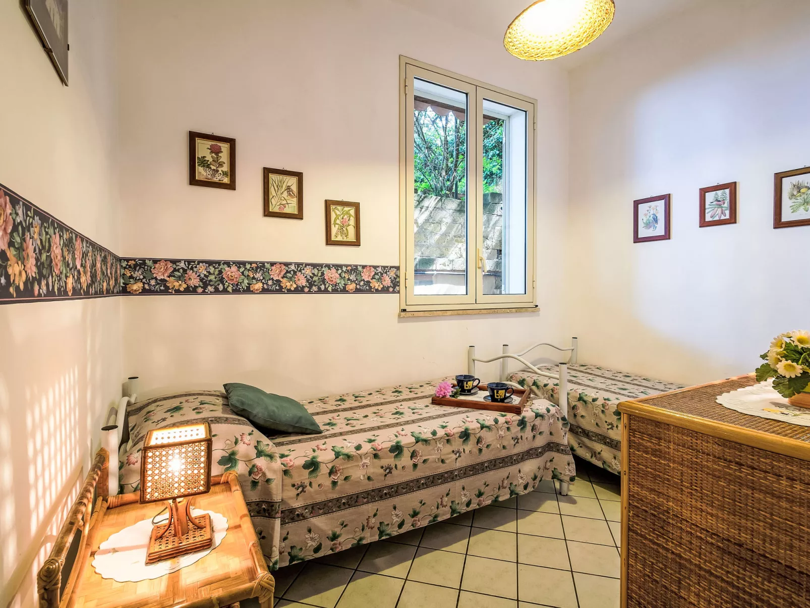 Cicladi Amorgos-Inside
