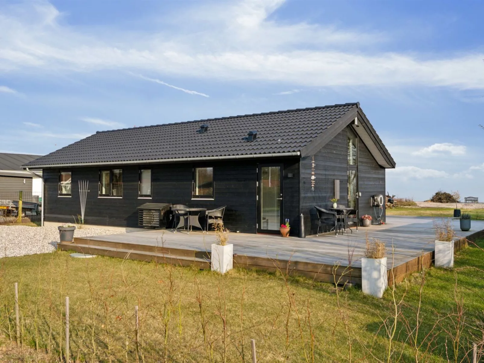 "Viveke" - 10m from the sea-Outside