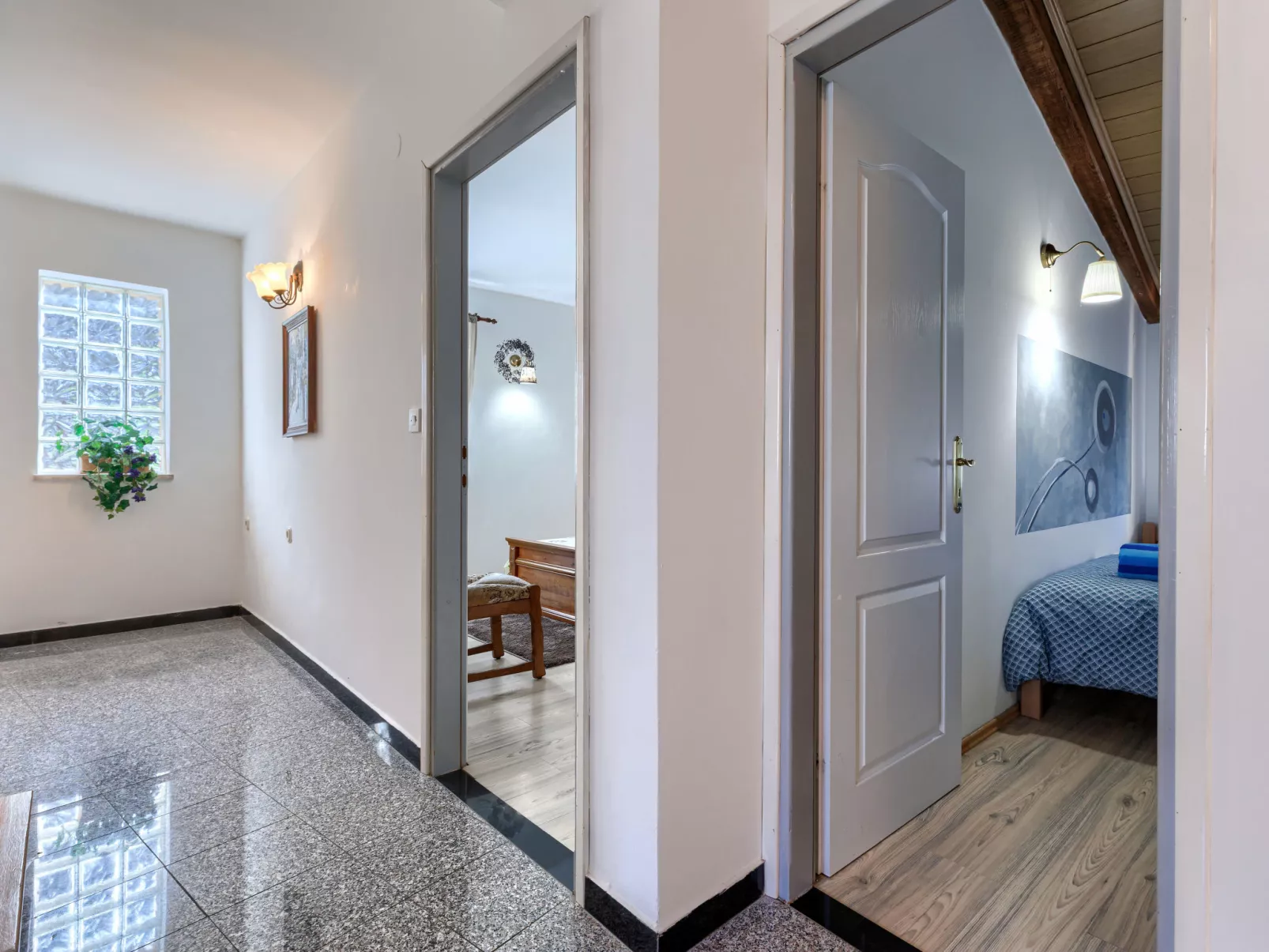Rotonda-Inside