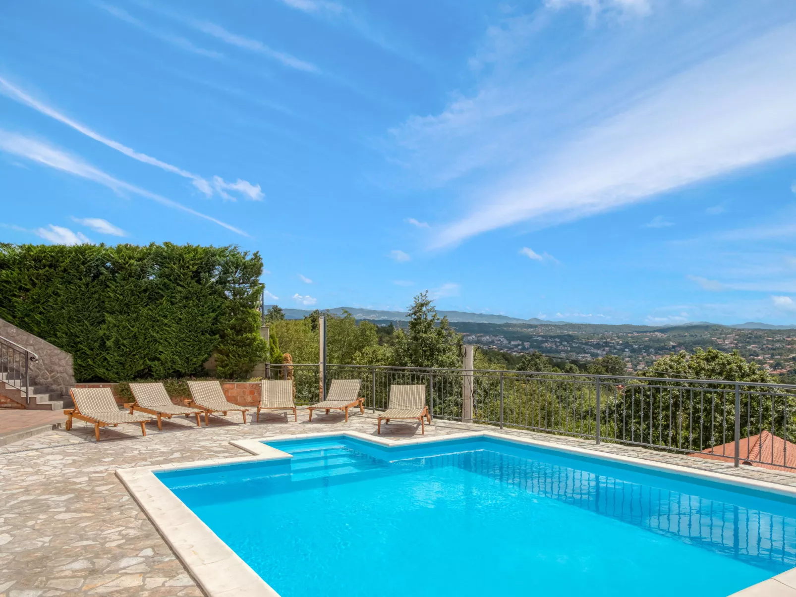 Villa Toni-Dedans