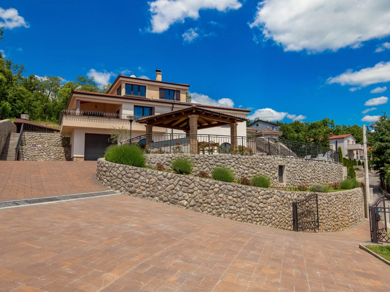 Villa Toni-Dehors