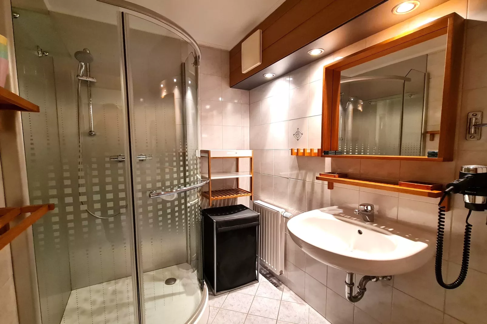 Gurkhof  - Top 1 Nockhaus (Erdgeschoss)-Bathroom