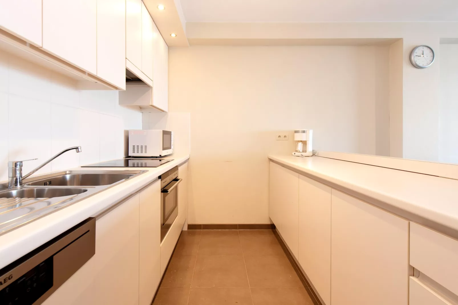 ZANDBK1 0501/ 5B-Kitchen
