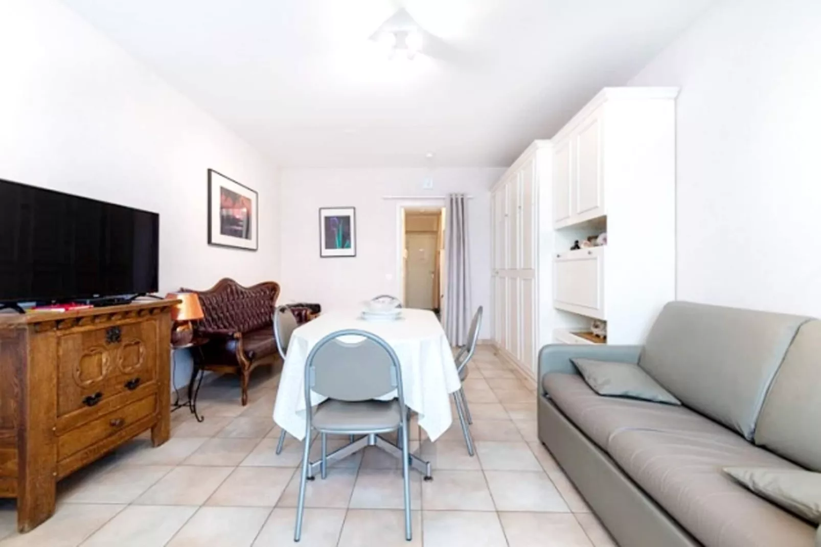 JOSMAR 0203-Living room