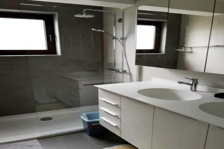 ZANDBK3 0502/ 5C-Bathroom