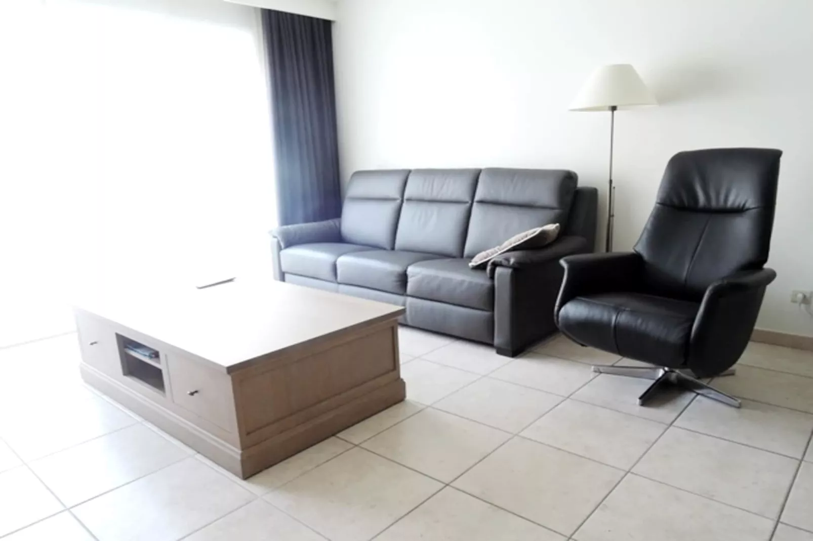 BORSALIN 0105-Living room