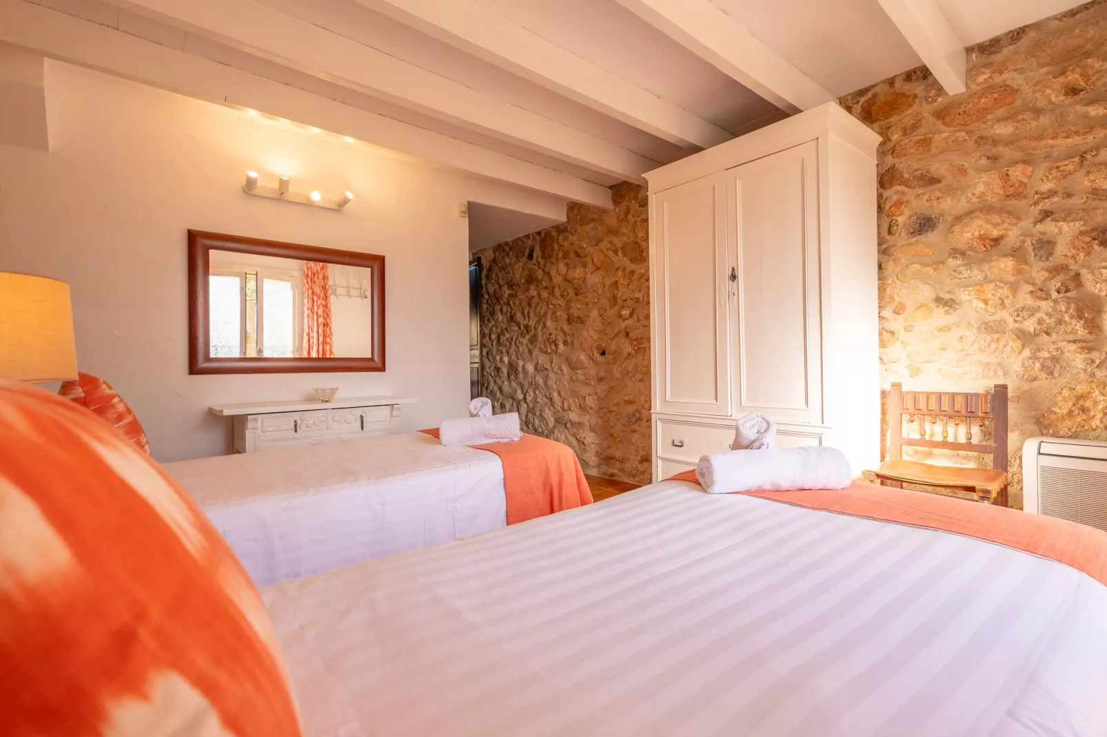 L'eresta-Bedroom