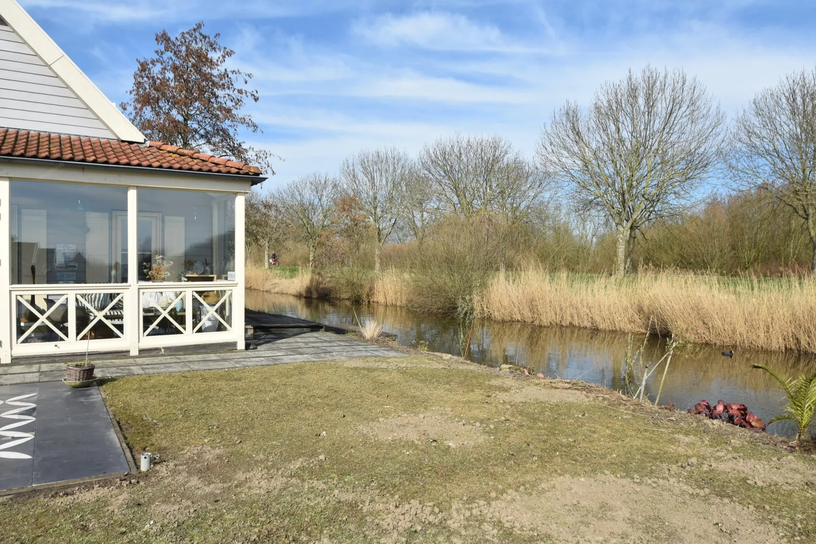 Watervilla 51-Gardens summer
