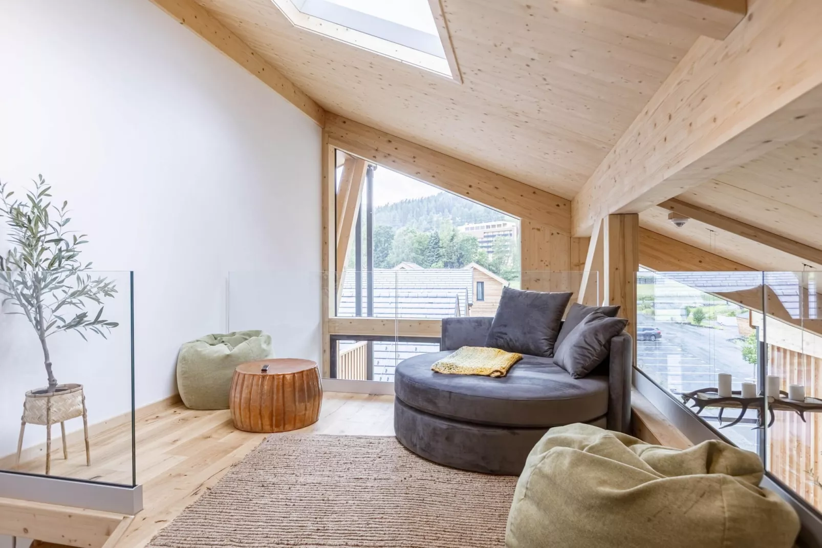 Kreischberg Pool Villen 4b-Living room