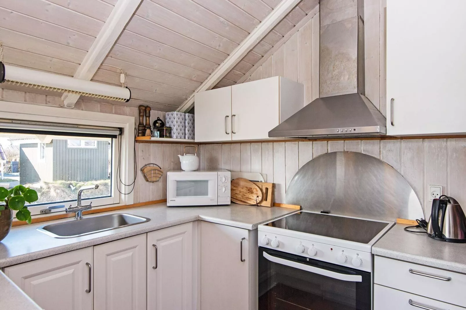 8 person holiday home in Harboøre-Indoor