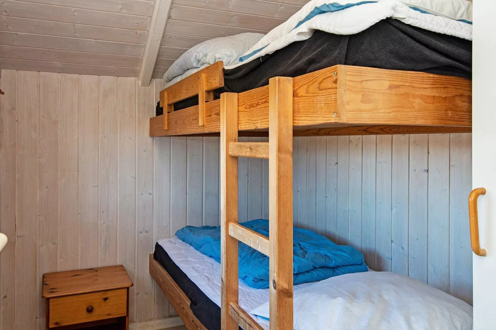 8 person holiday home in Harboøre-Indoor
