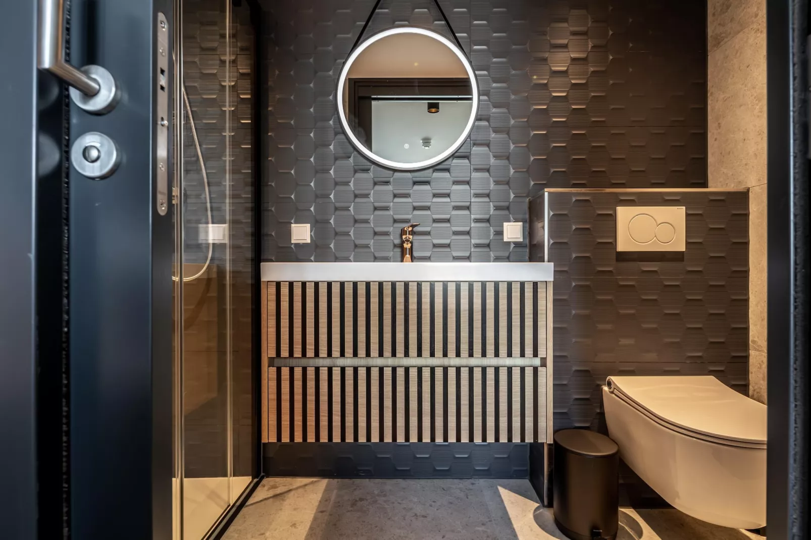 Delft 2B-Bathroom