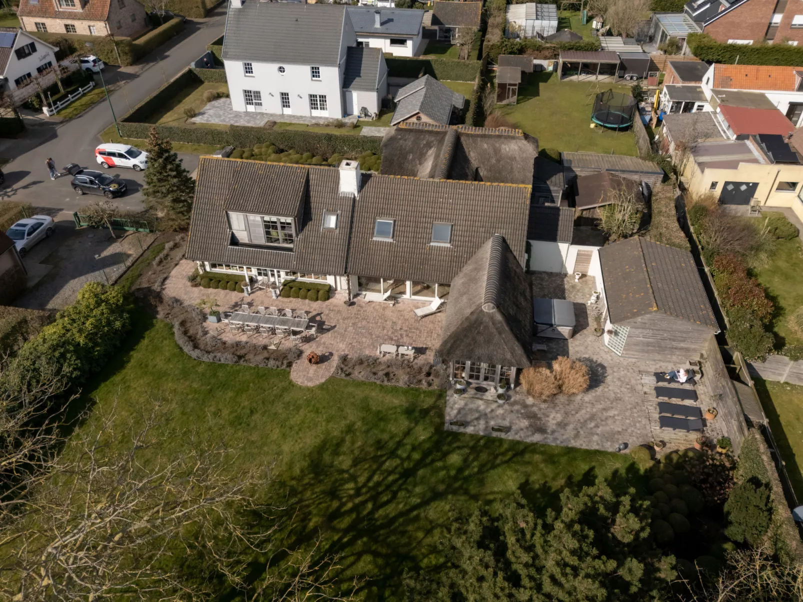 Villa Rosetree with sauna and pool table-Outside