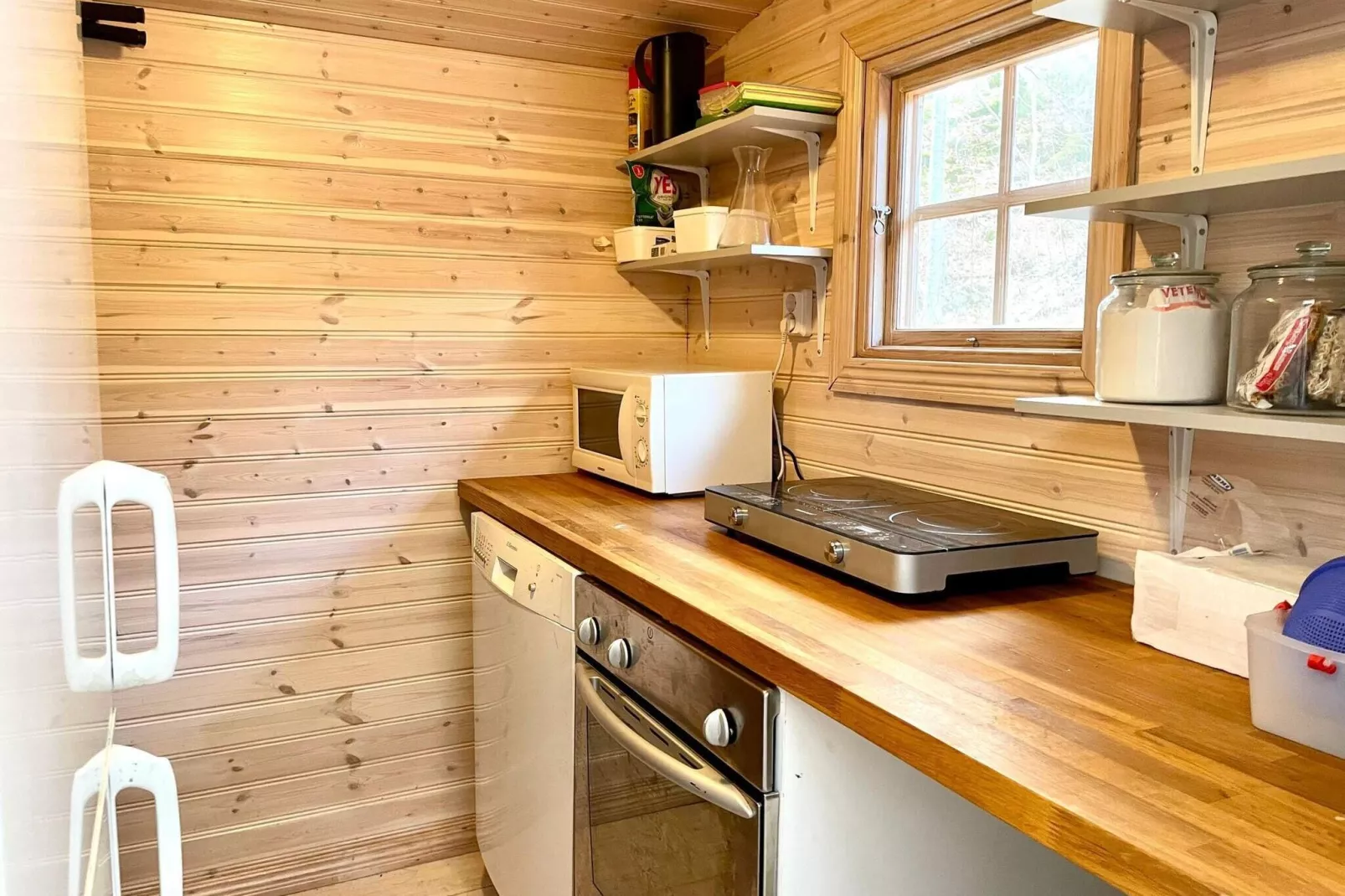 8 person holiday home in FAGERHULT-By Traum-Indoor