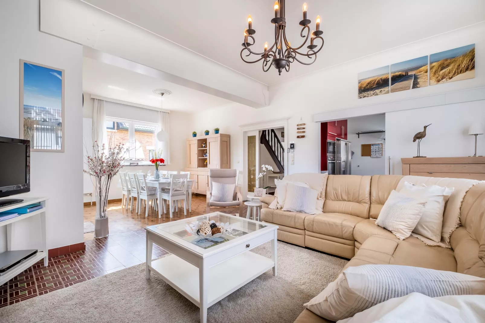 Marsouins-Living room