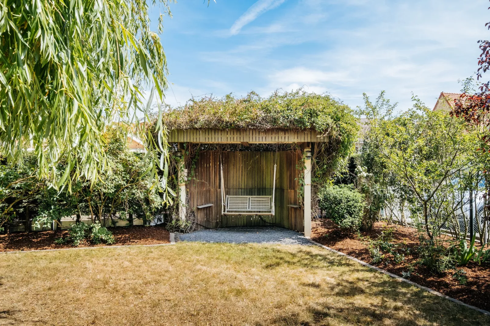 Marsouins-Gardens summer