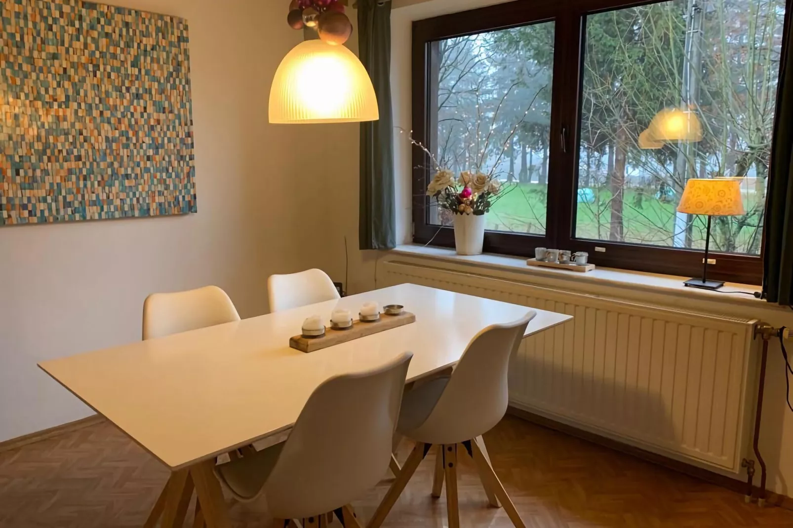 Haus Hunnenberg-Dining room