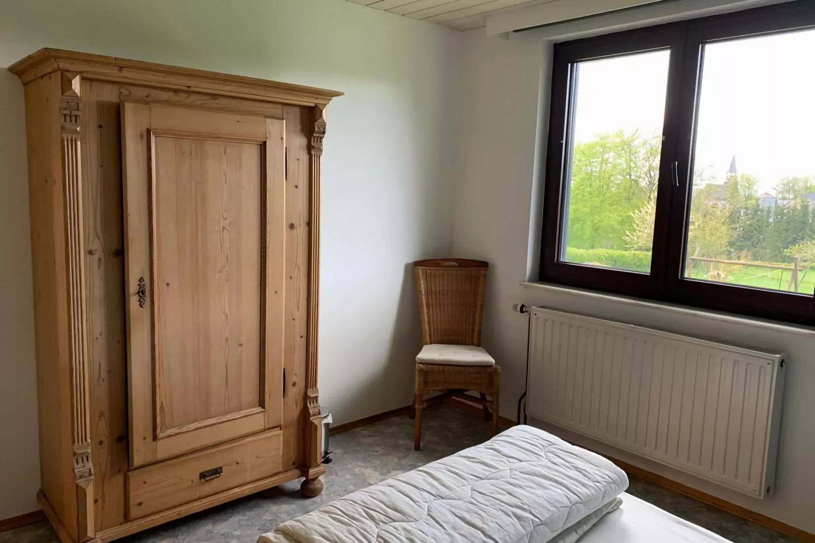 Haus Hunnenberg-Bedroom