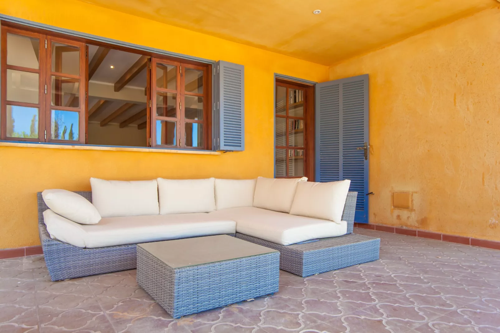 Finca Can Pol-Terrace balcony