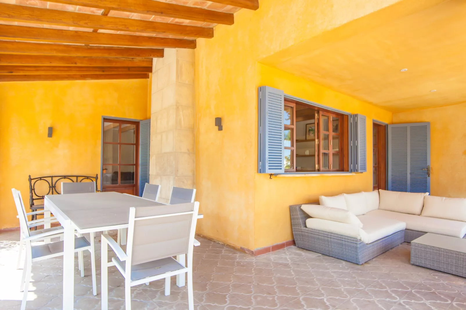 Finca Can Pol-Terrace balcony